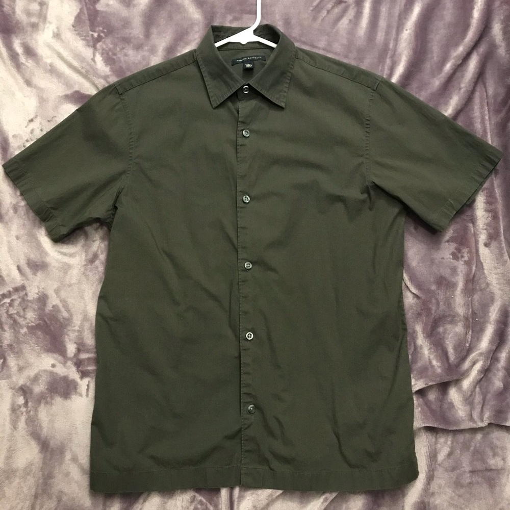 Banana Republic short sleeve stretch button down